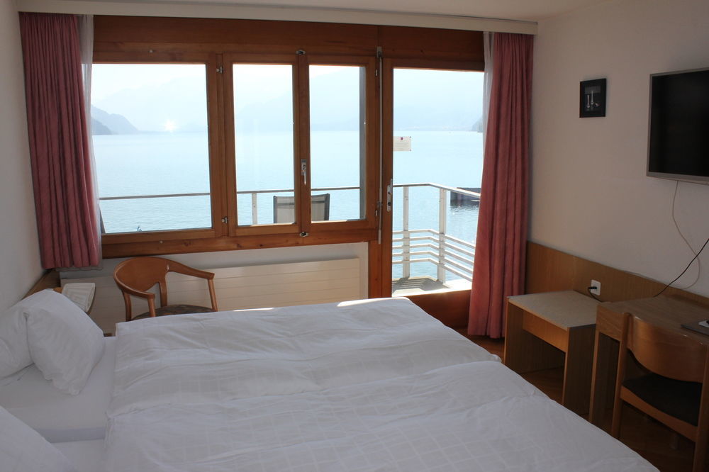 Strandhotel Seeblick Faulensee Exterior foto