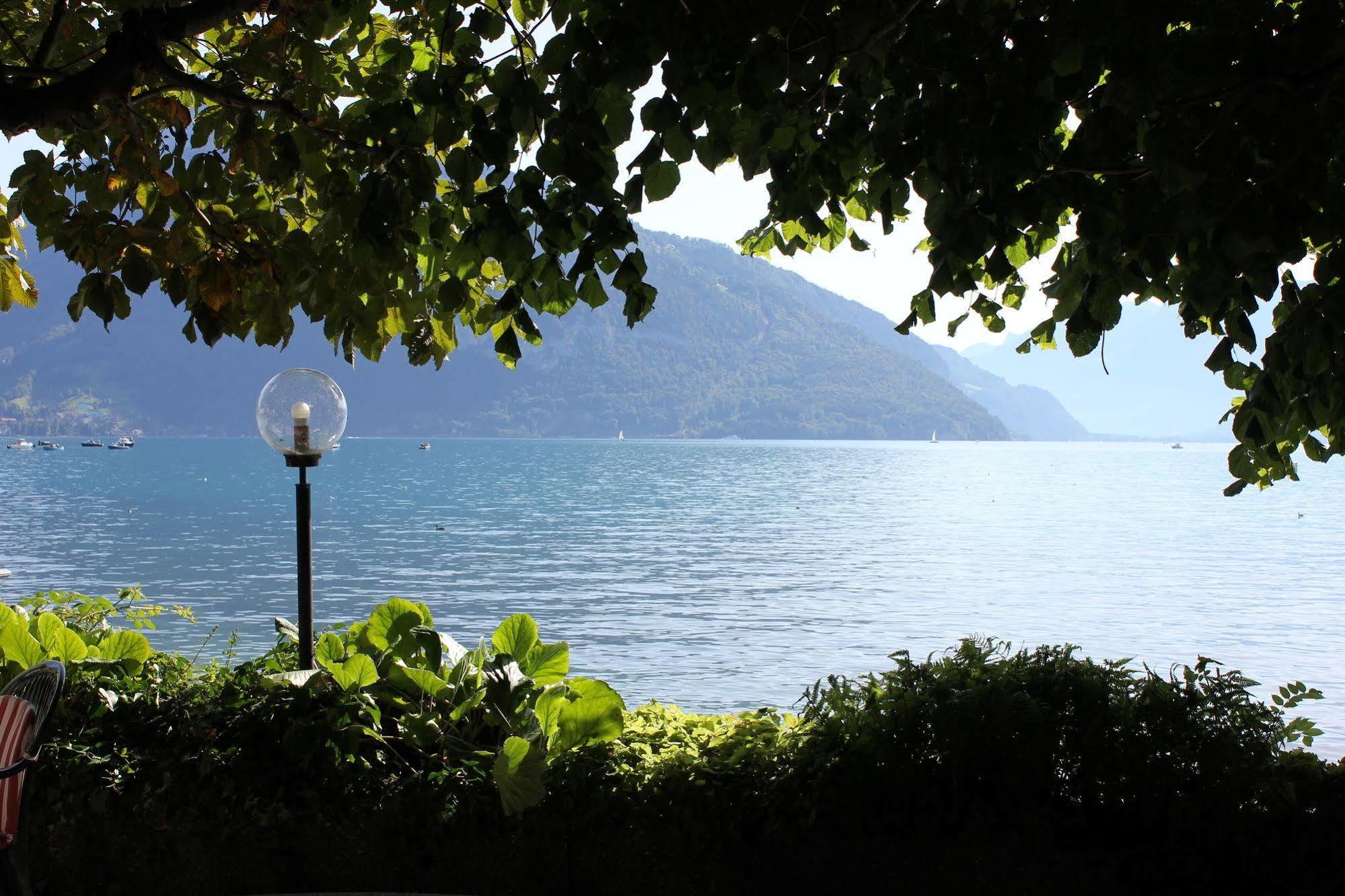 Strandhotel Seeblick Faulensee Exterior foto
