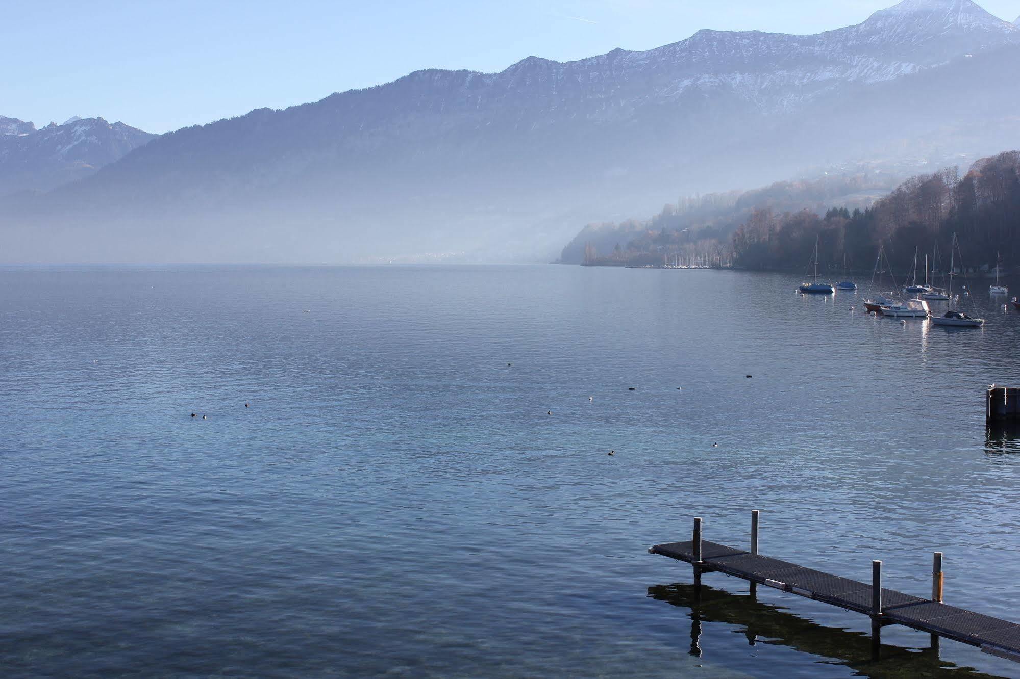 Strandhotel Seeblick Faulensee Exterior foto